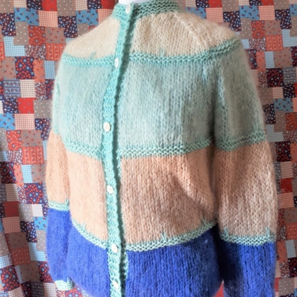 Vintage 1970s Mohair Blend Cardigan Made in Italy Size Small to Medium - Picture 4 of 6